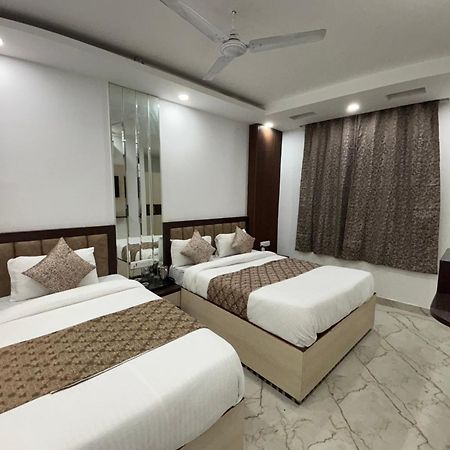 Cg Internationl By Sweet Guest House Nova Deli Exterior foto