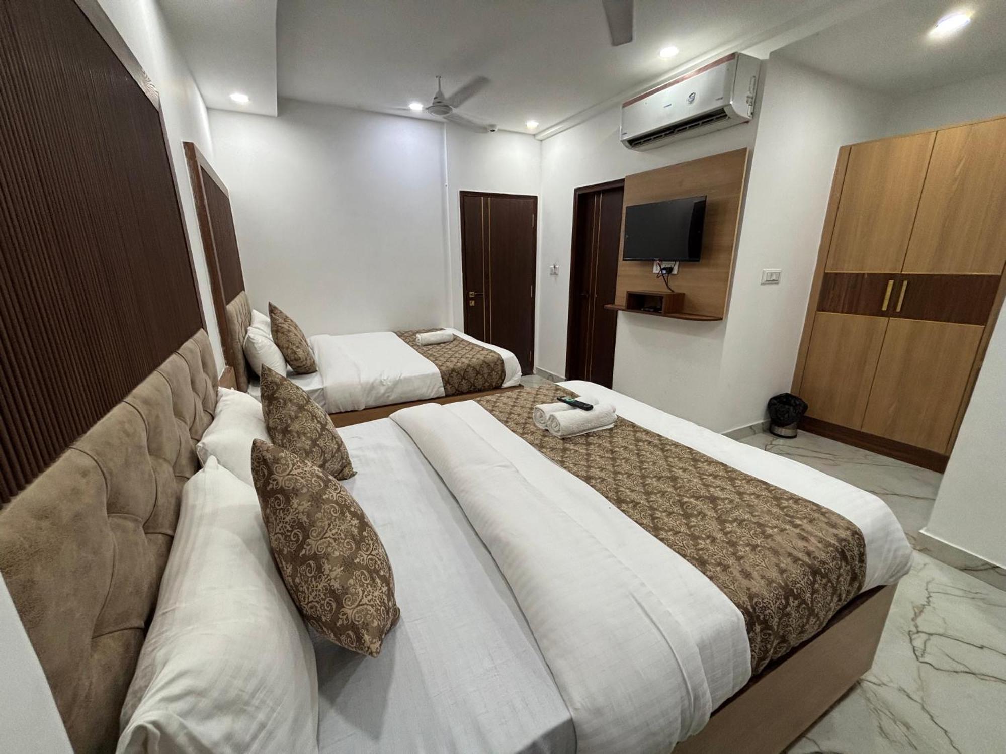 Cg Internationl By Sweet Guest House Nova Deli Exterior foto