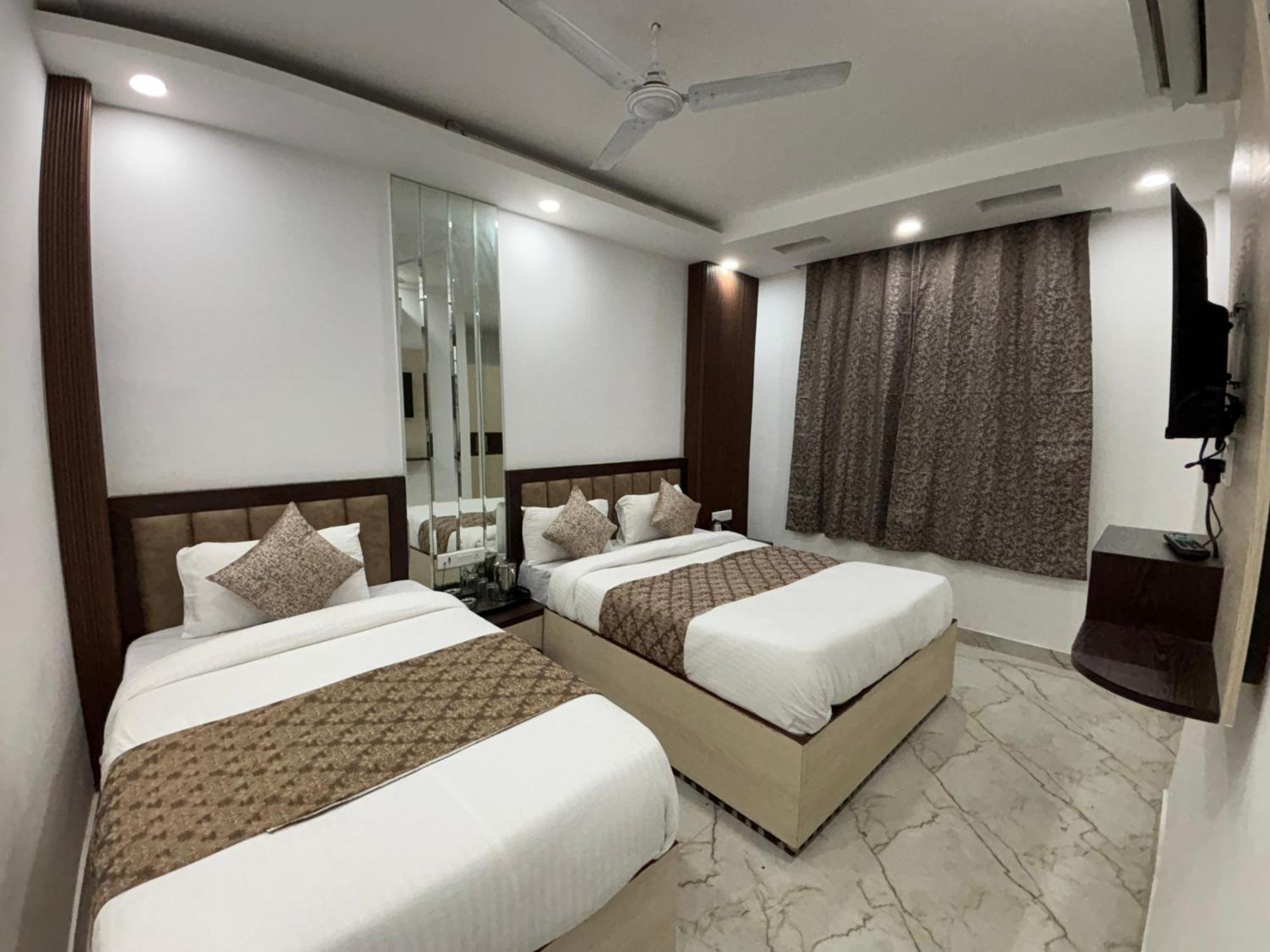 Cg Internationl By Sweet Guest House Nova Deli Exterior foto